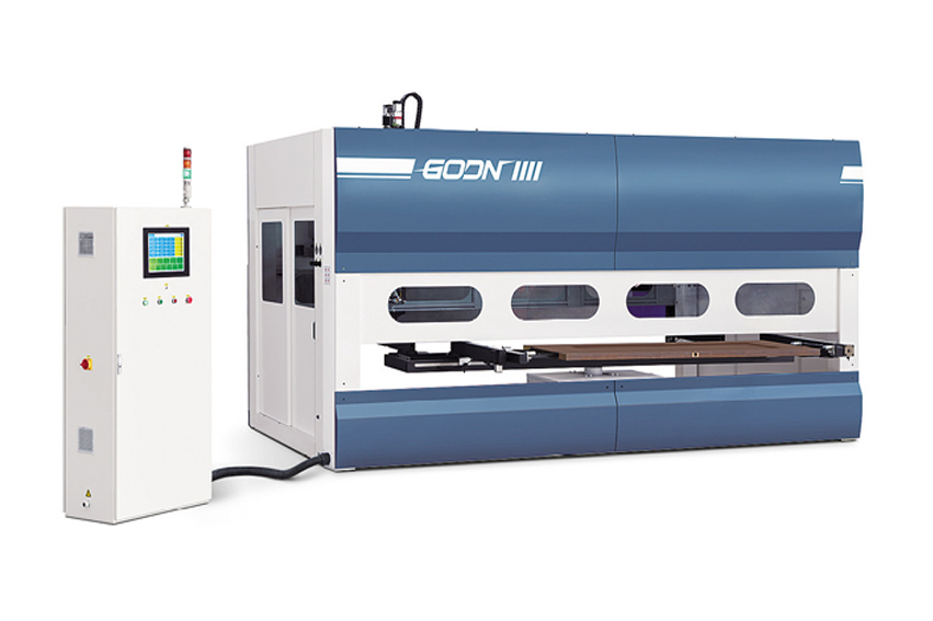 SPD2500C CNC paint Spraying Machine